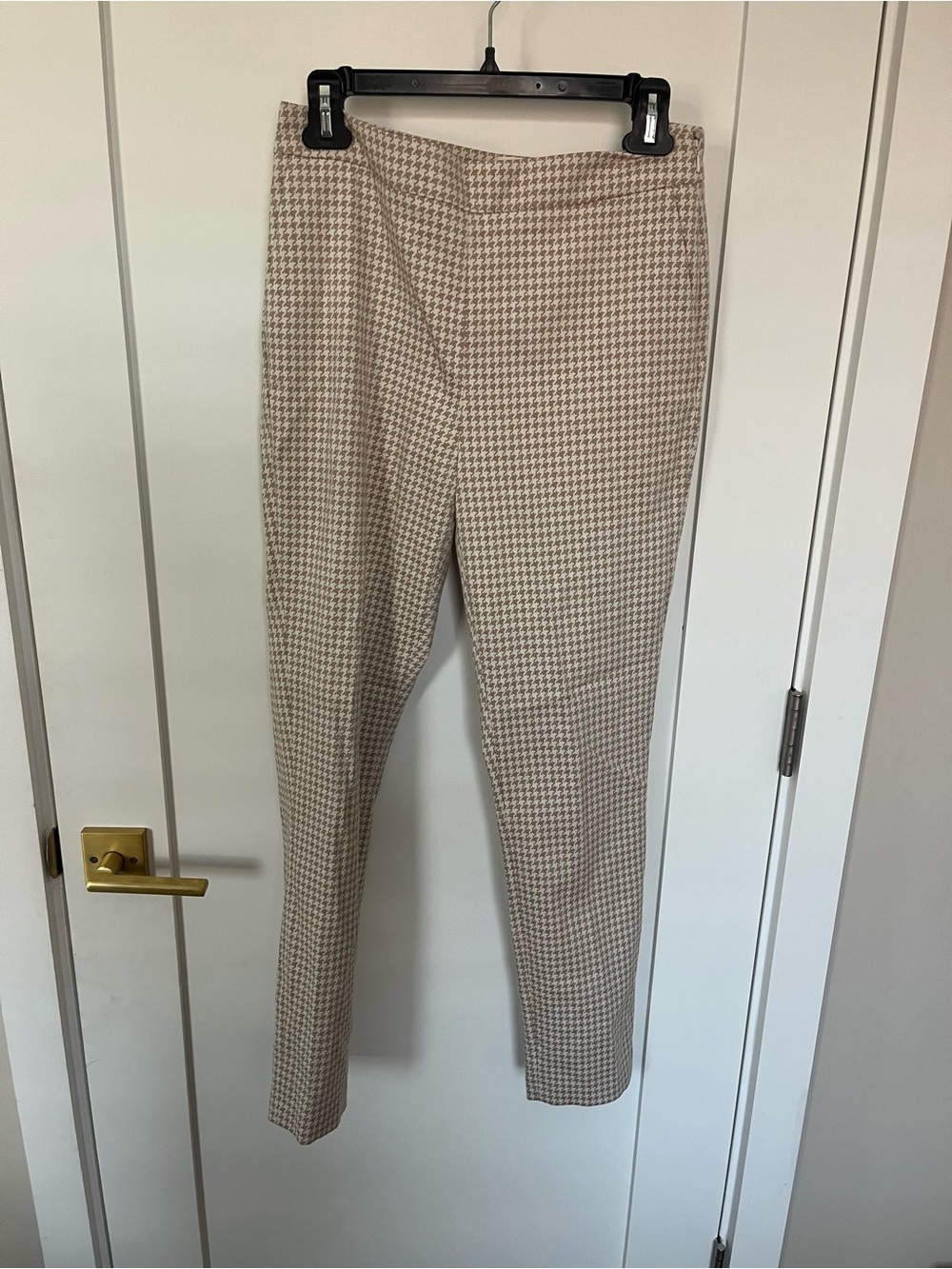 Sezane Beige and Cream Houndstooth Slim Chinos